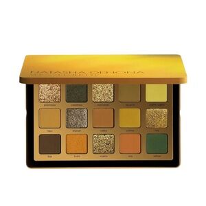 Natasha Denona Yucca eyeshadow palette
